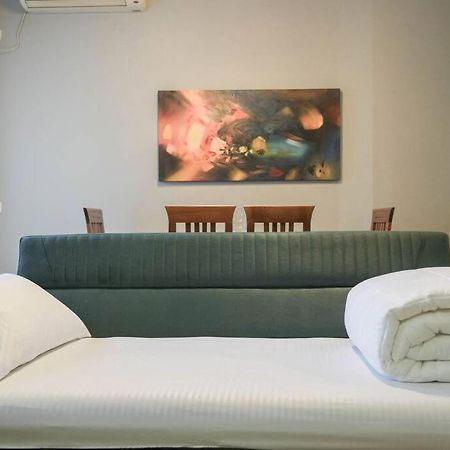 Staycation, City Center Apartment With Balcony Тирана Екстериор снимка